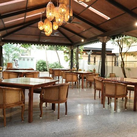 Hanu Reddy Residences Poes Garden Chennai Exterior photo