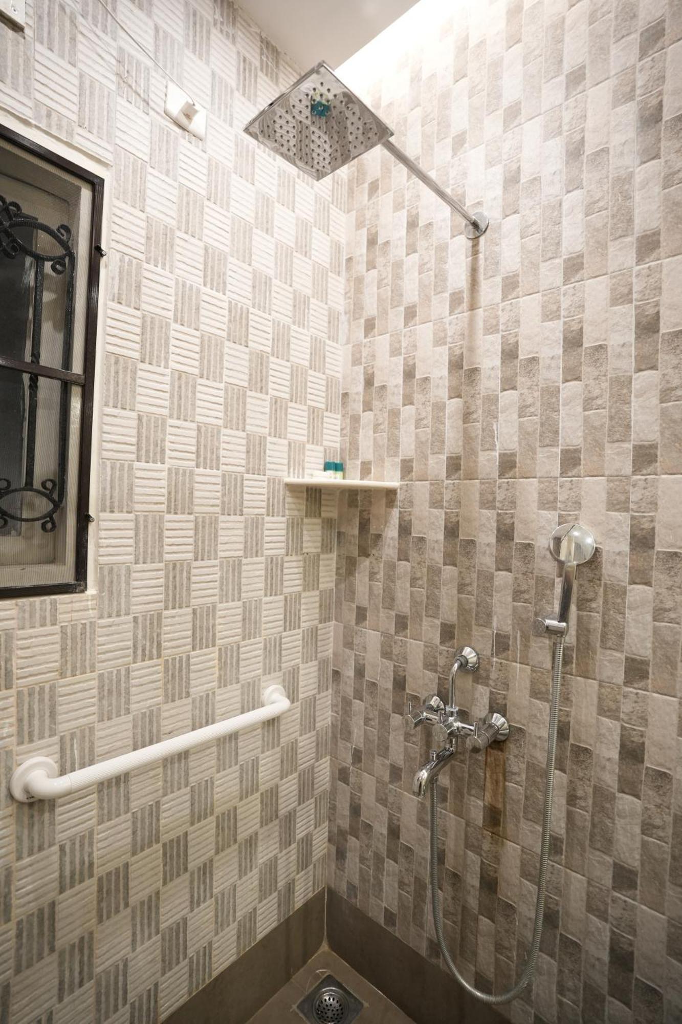 Hanu Reddy Residences Poes Garden Chennai Exterior photo