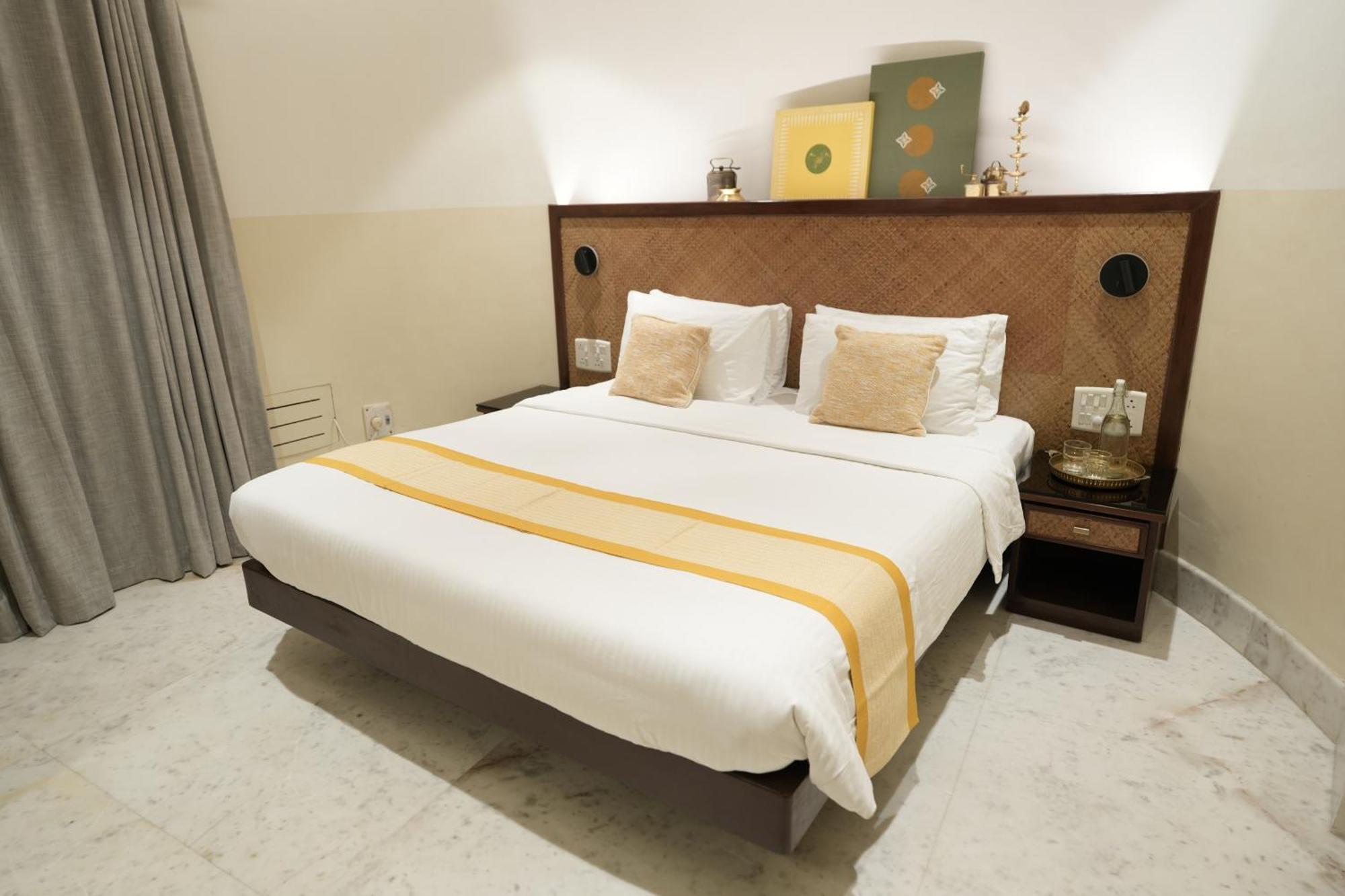 Hanu Reddy Residences Poes Garden Chennai Exterior photo