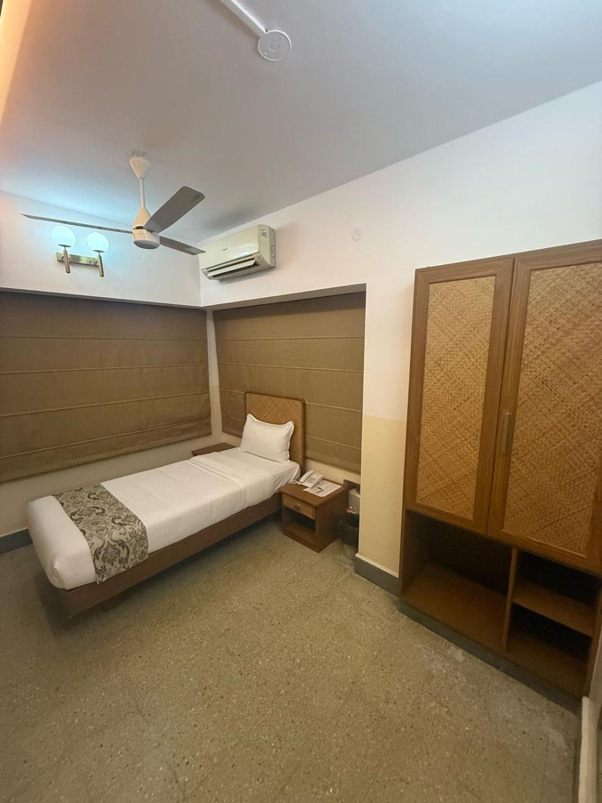 Hanu Reddy Residences Poes Garden Chennai Exterior photo