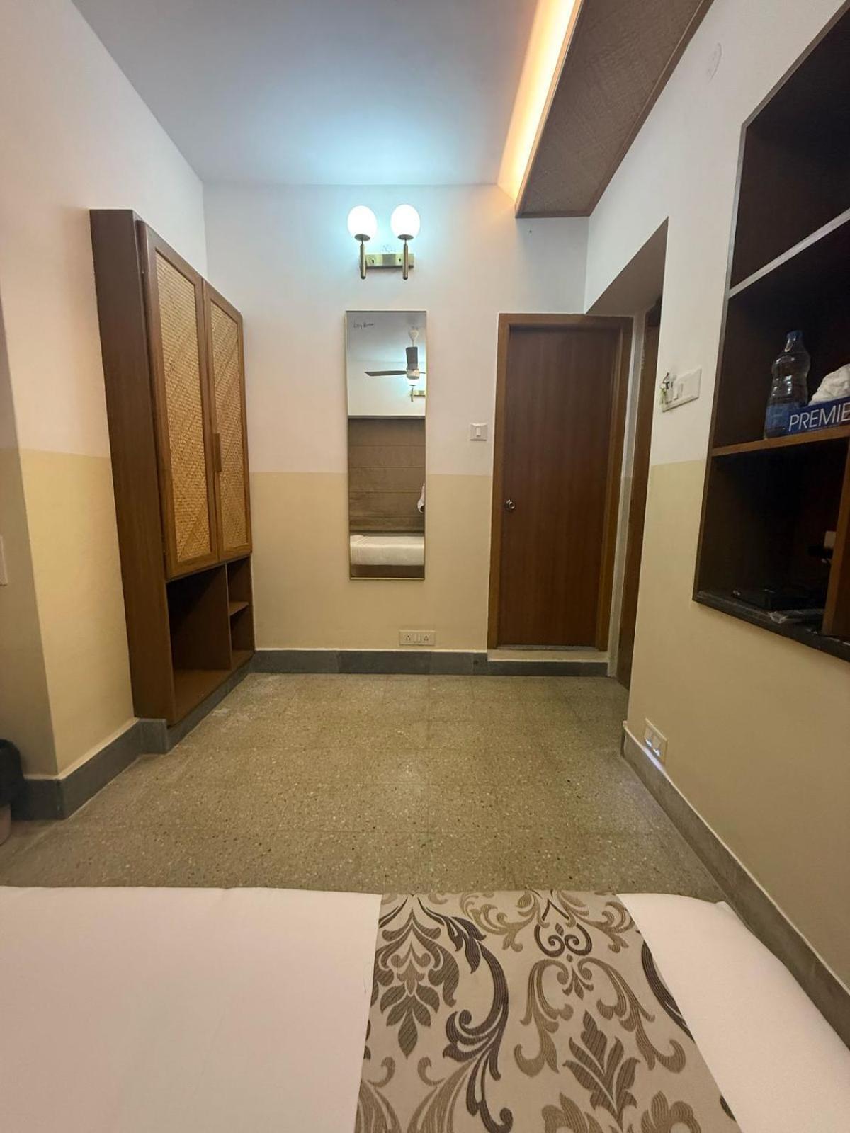Hanu Reddy Residences Poes Garden Chennai Exterior photo