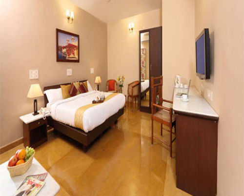Hanu Reddy Residences Poes Garden Chennai Exterior photo